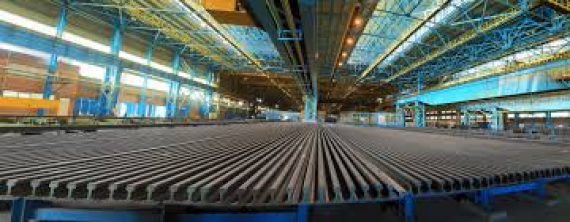 معاون بهره برداری شرکت ذوب آهن اصفهان اعلام کرد؛ افزایش ۱۵ درصدی تولید محصولات صنعتی ذوب‌آهن در سال جاری