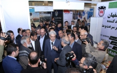 معاون علمی و فناوری رئیس جمهور : تولید ریل ملی در ذوب آهن اصفهان ، افتخاری بزرگ برای کشور است
