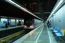مدیرعامل شرکت متروی منطقه اصفهان: یک ساعت به زمان فعالیت متروی اصفهان اضافه شد